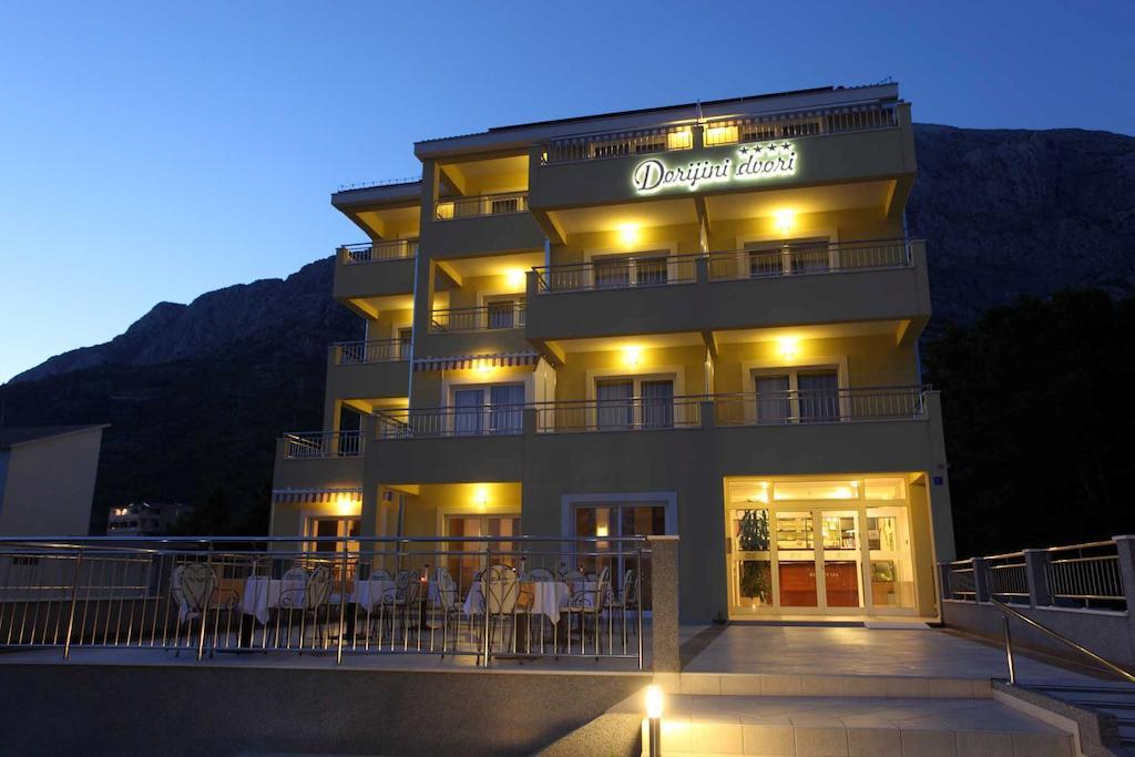 Bed and Breakfast Dorijini Dvori Baška Voda Exterior foto